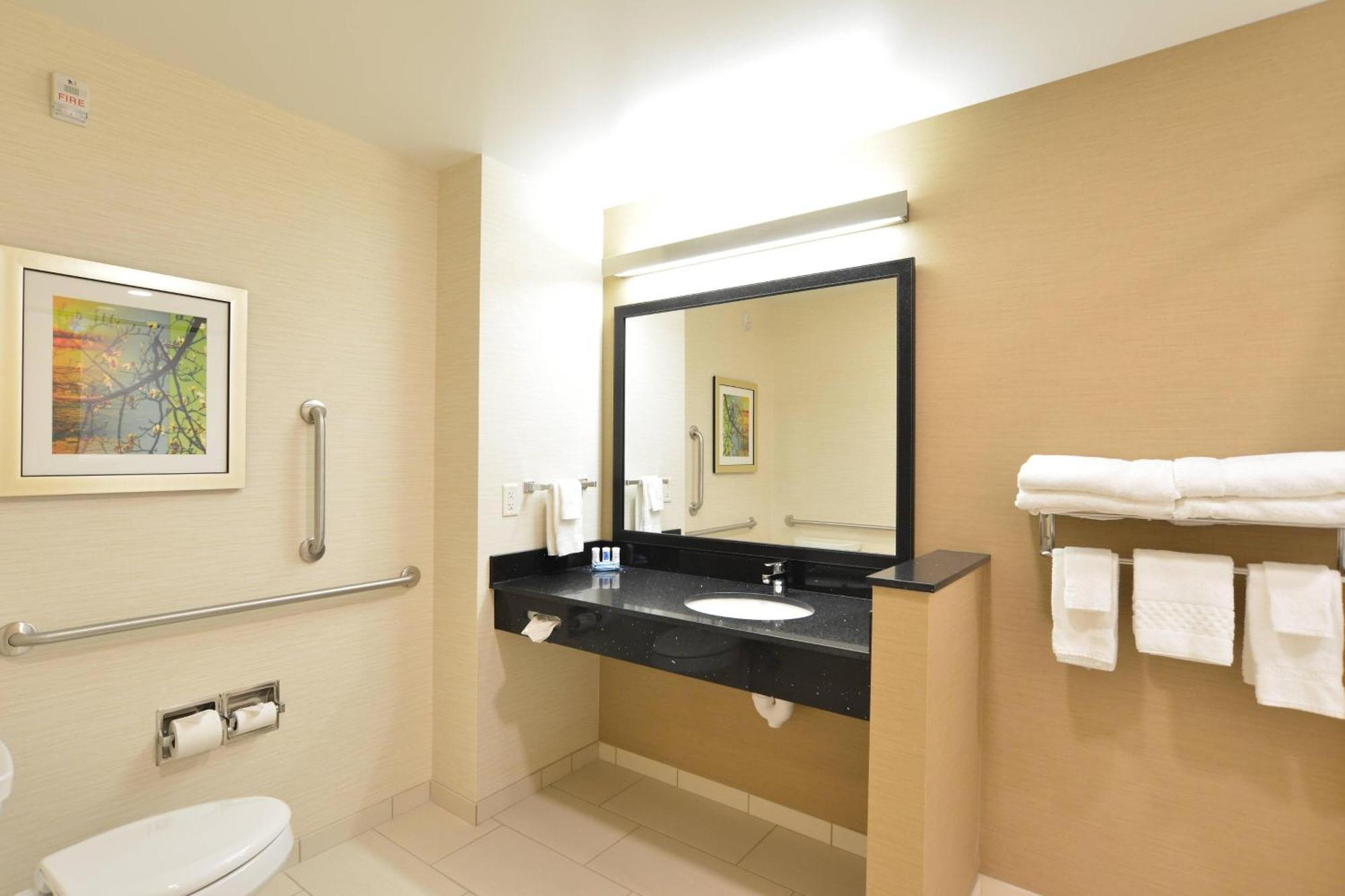 Fairfield Inn & Suites By Marriott Eau Claire/Chippewa Falls Eksteriør bilde