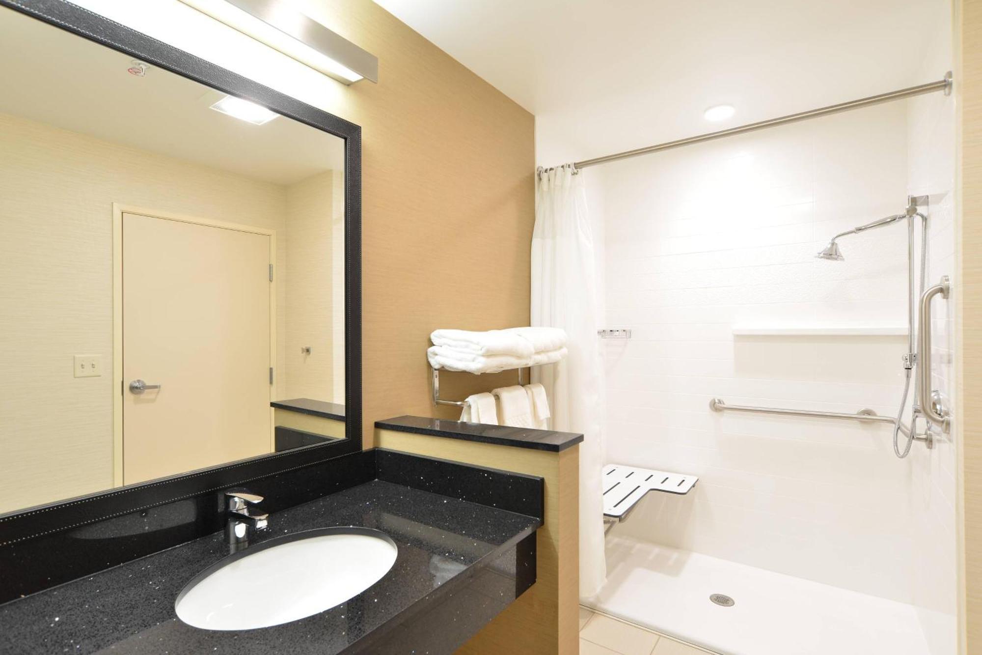 Fairfield Inn & Suites By Marriott Eau Claire/Chippewa Falls Eksteriør bilde